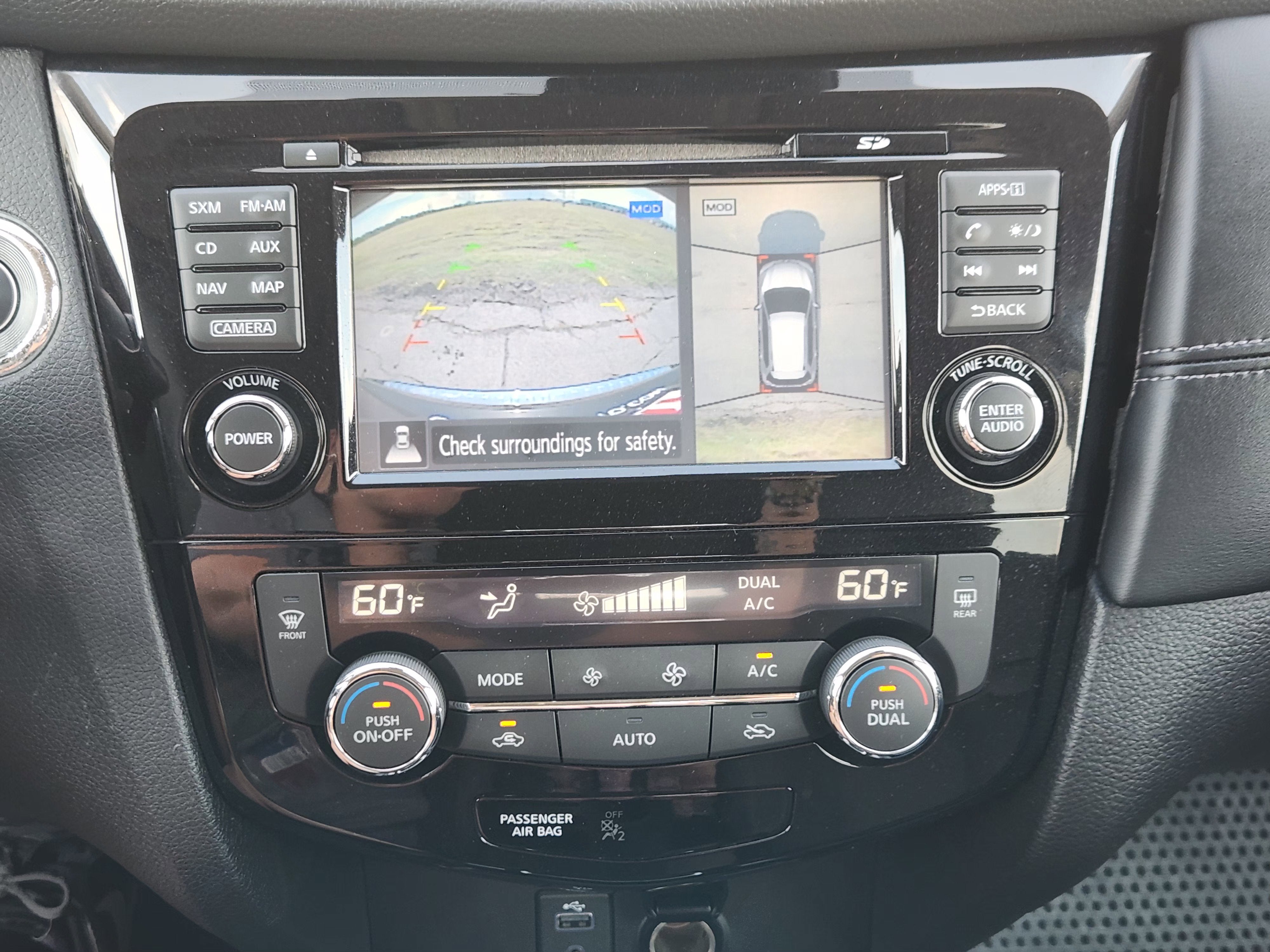 2017 Nissan Rogue SL