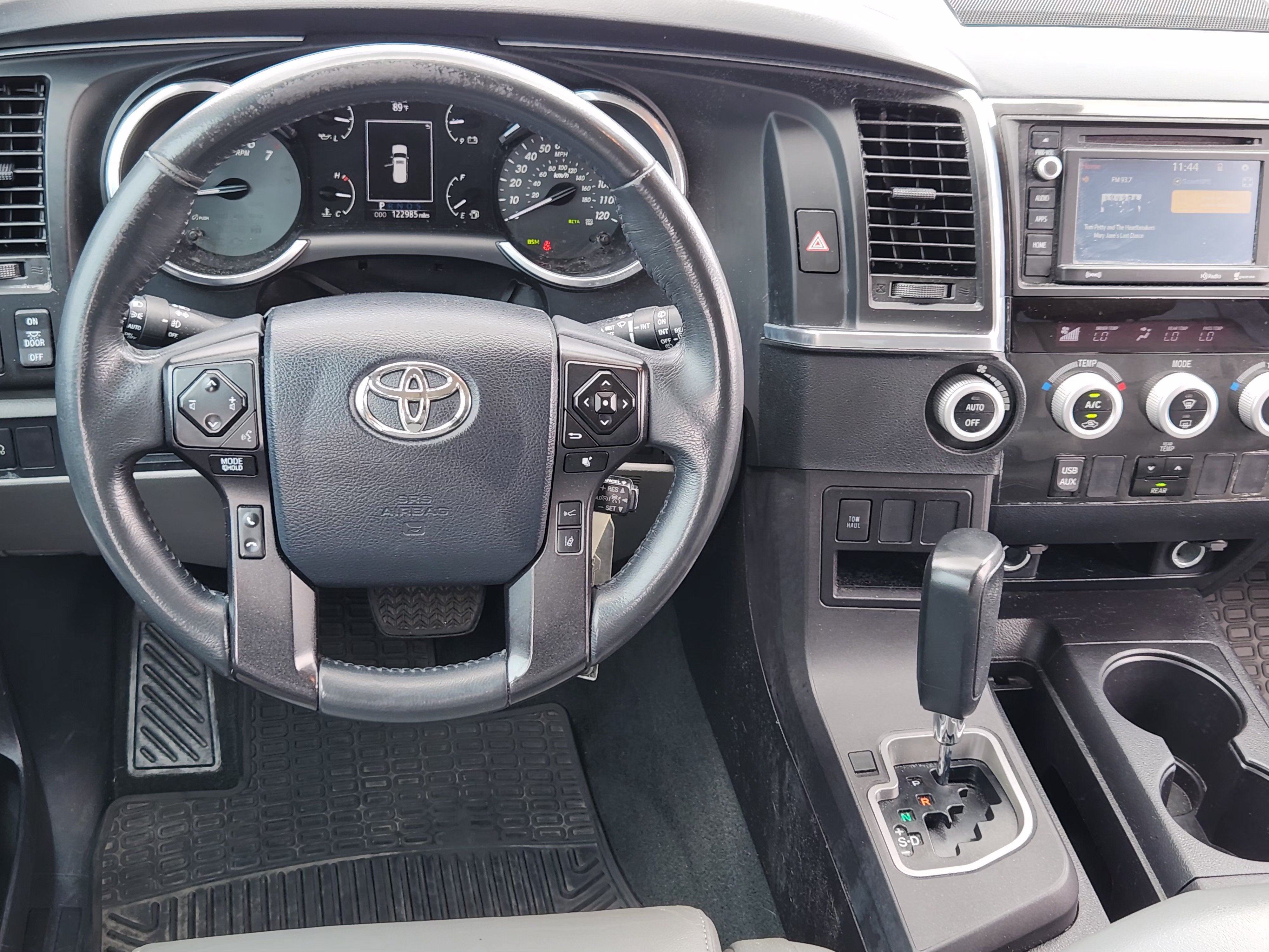 2018 Toyota Sequoia SR5