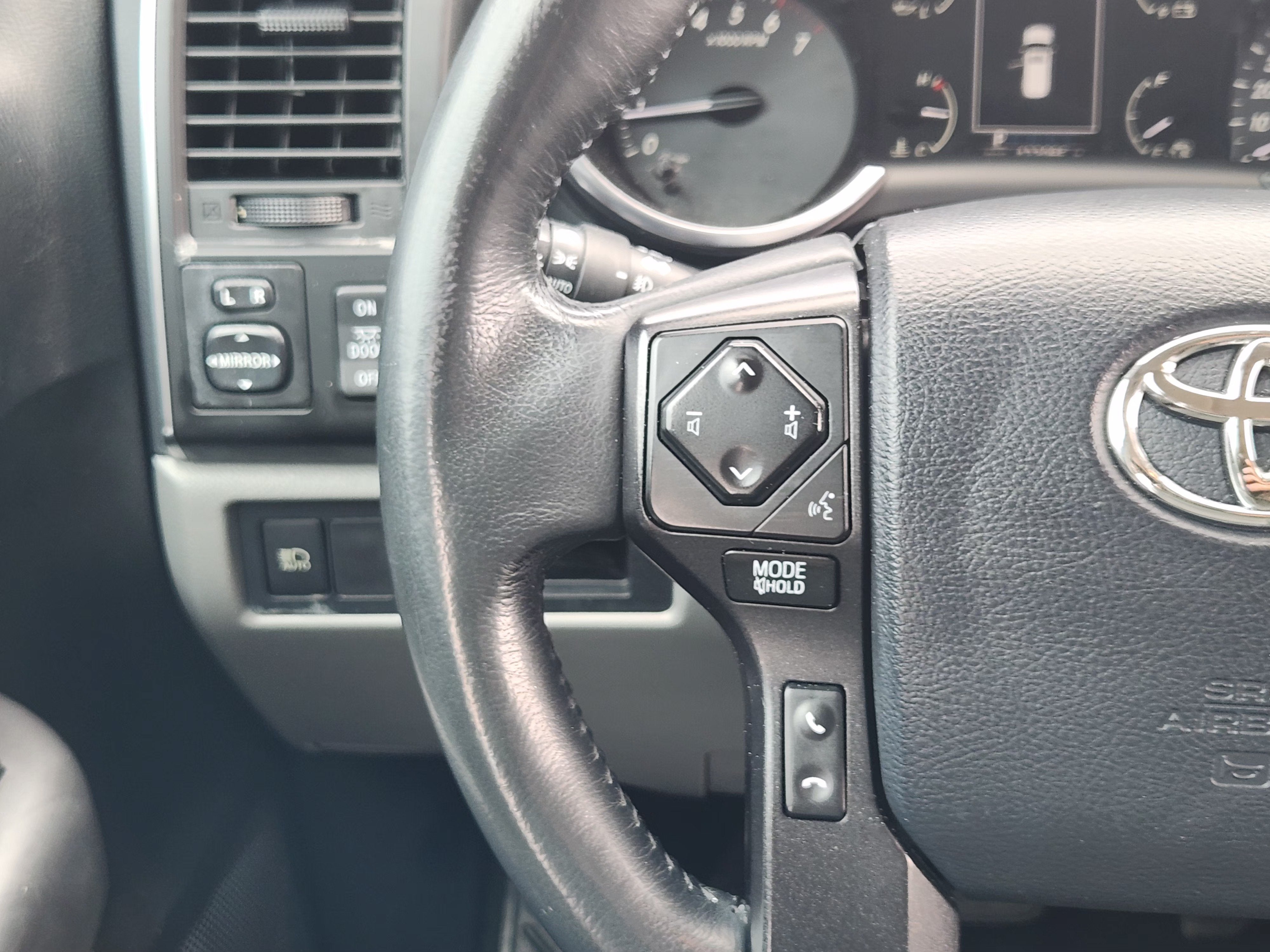 2018 Toyota Sequoia SR5