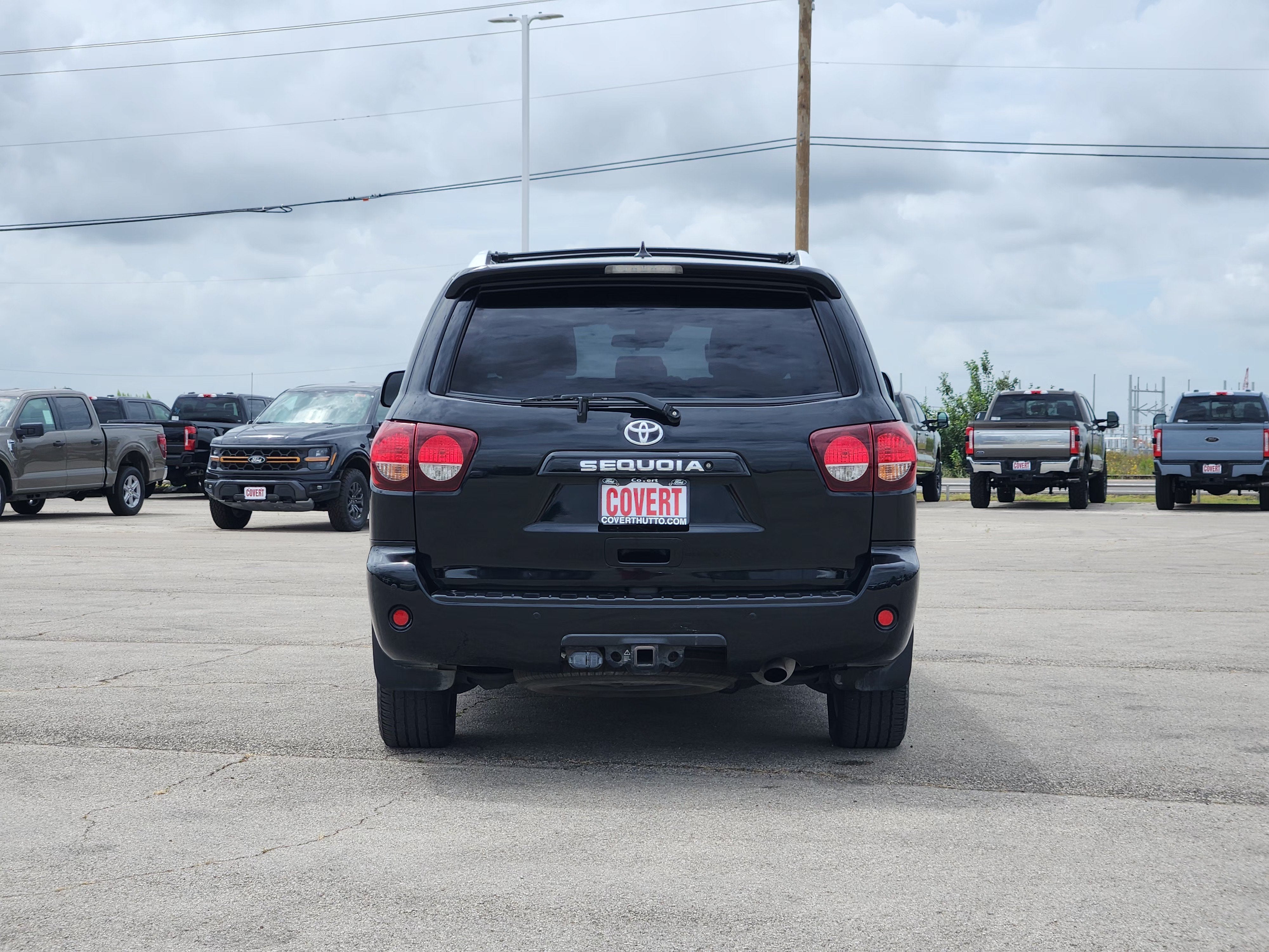 2018 Toyota Sequoia SR5