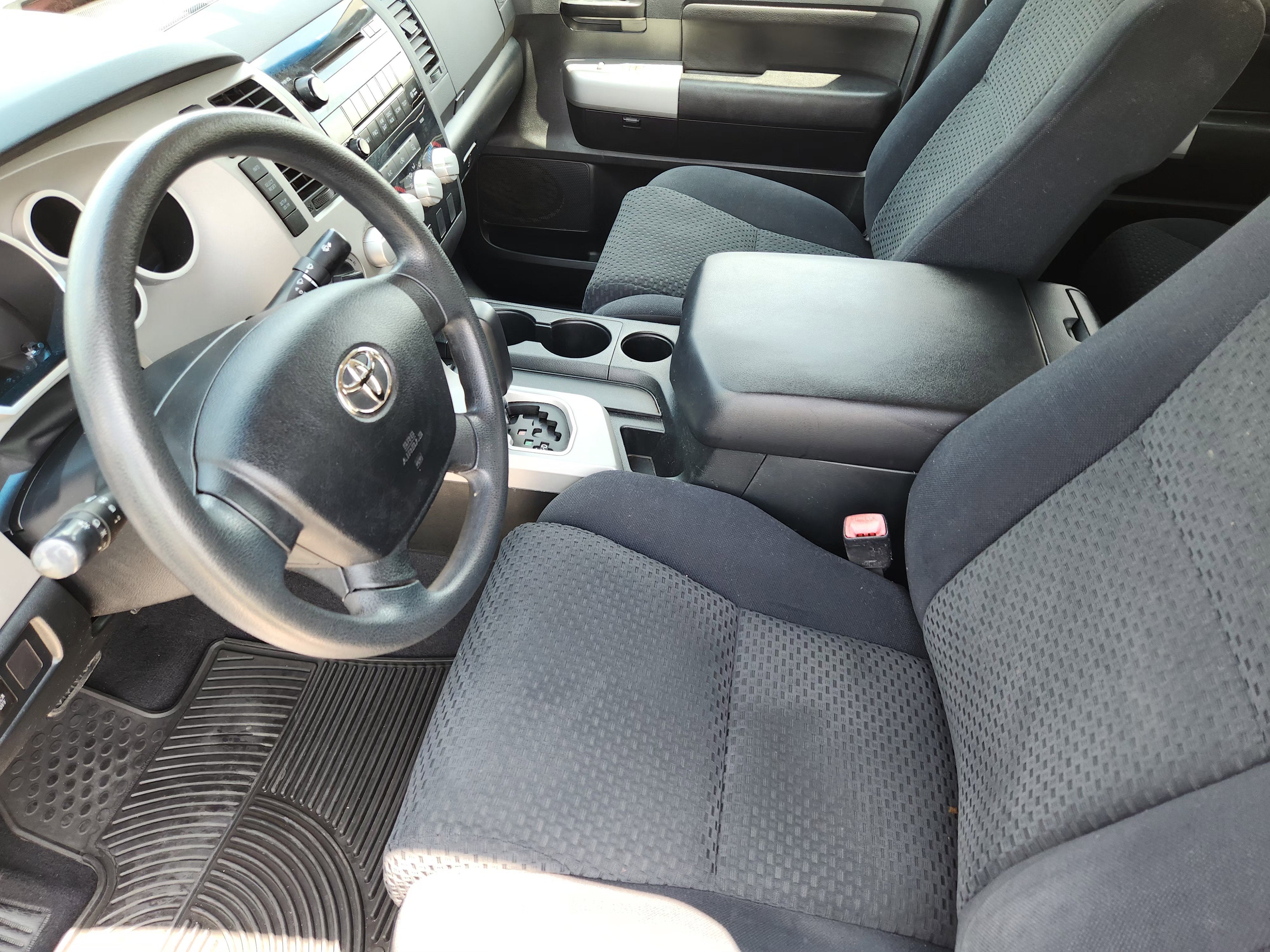 2009 Toyota Tundra 4WD Truck SR5