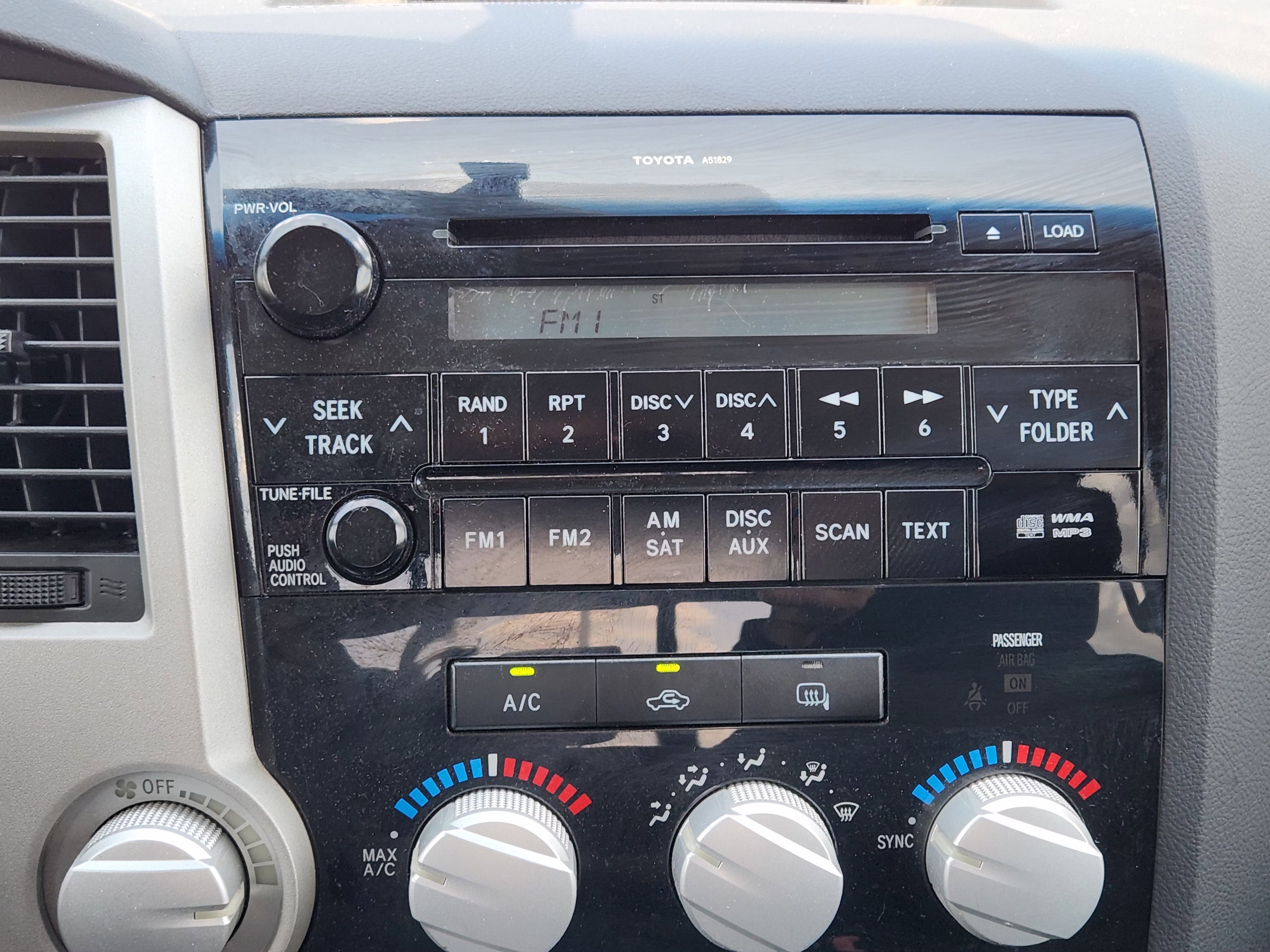 2009 Toyota Tundra 4WD Truck SR5