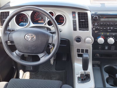 2009 Toyota Tundra 4WD Truck SR5