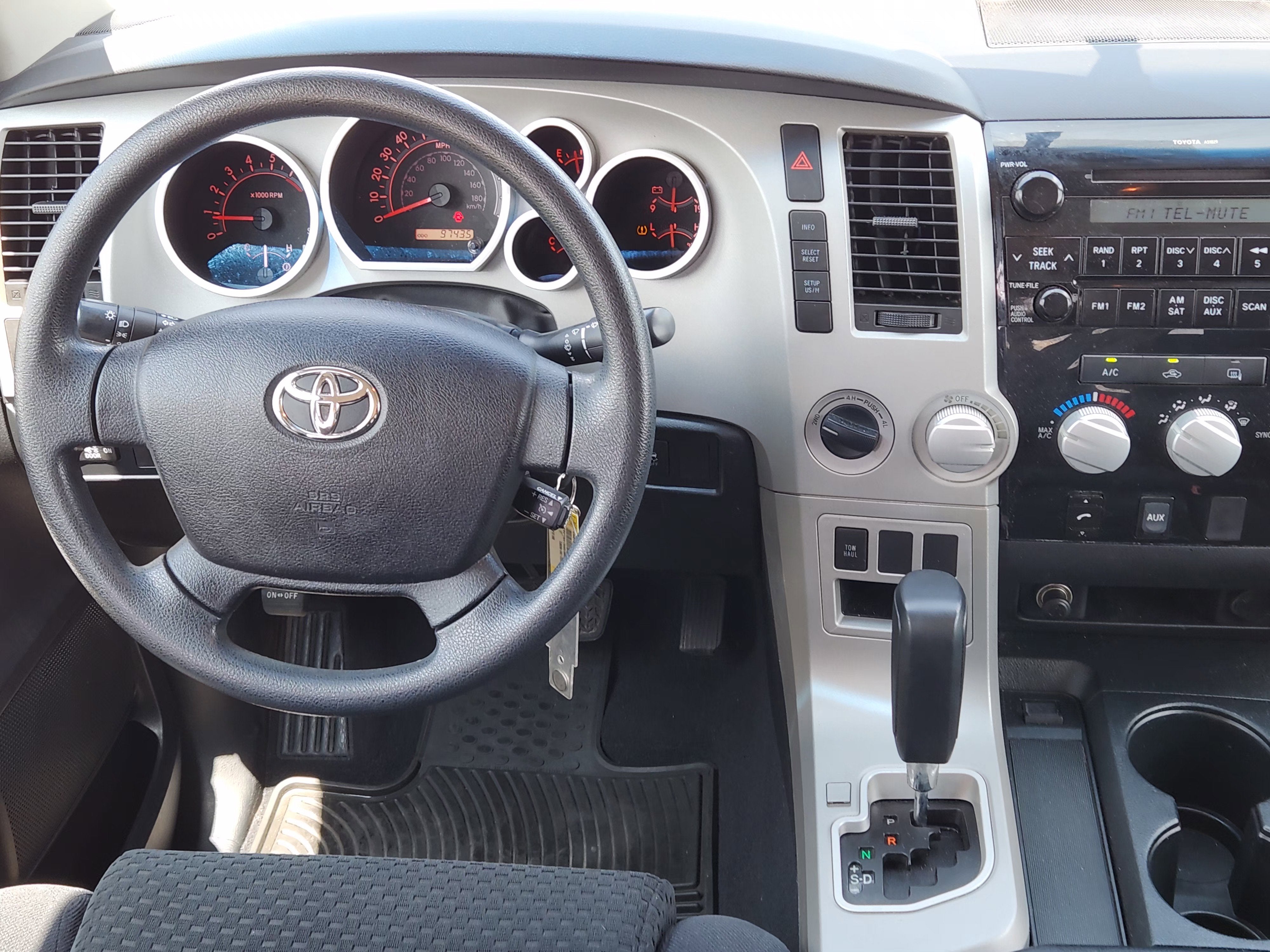 2009 Toyota Tundra 4WD Truck SR5