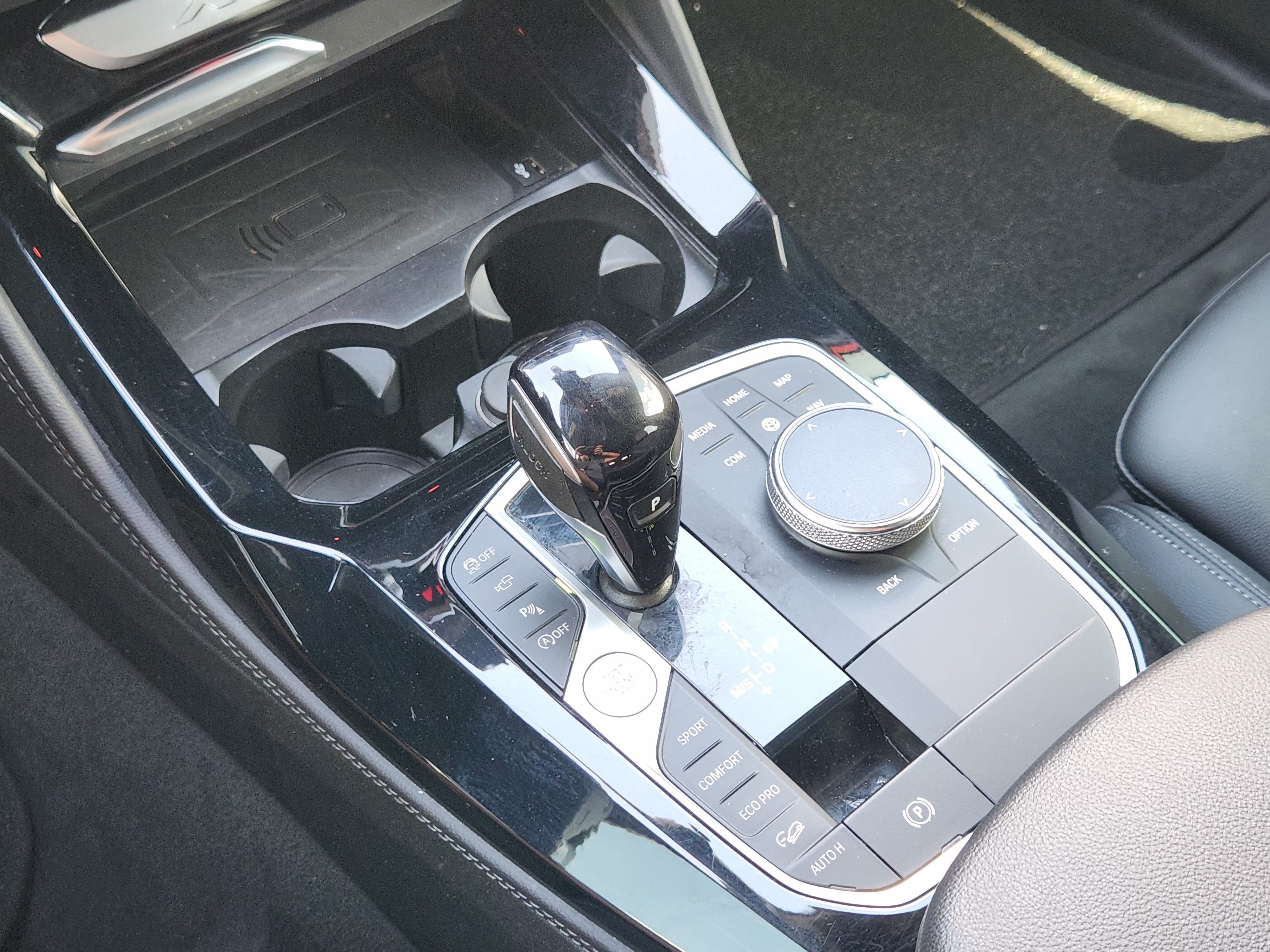 2024 BMW X4 xDrive30i