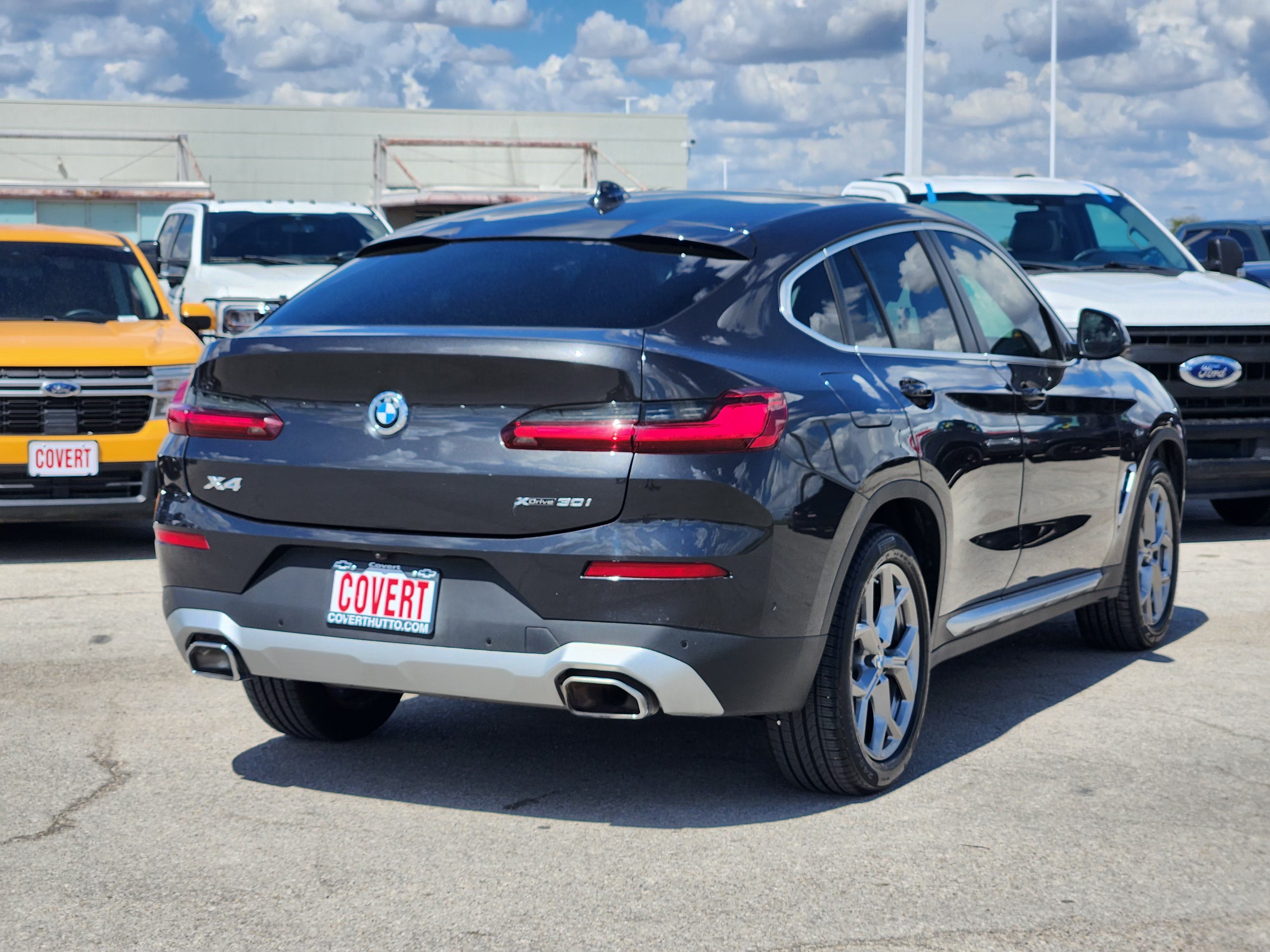 2024 BMW X4 xDrive30i
