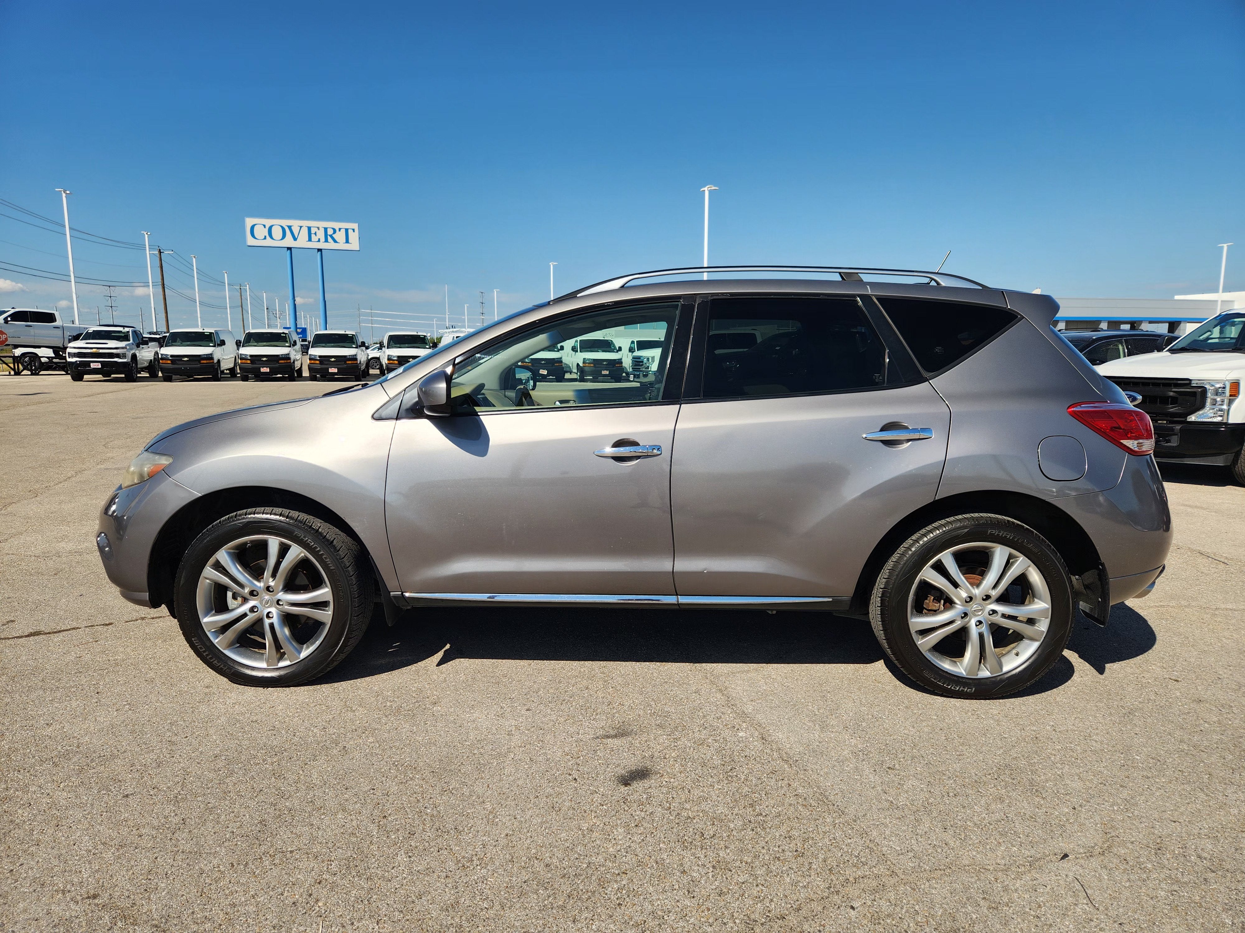 2011 Nissan Murano LE