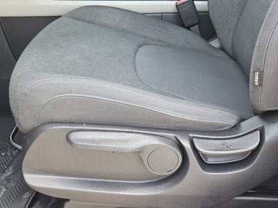 2022 Kia Carnival MPV LX