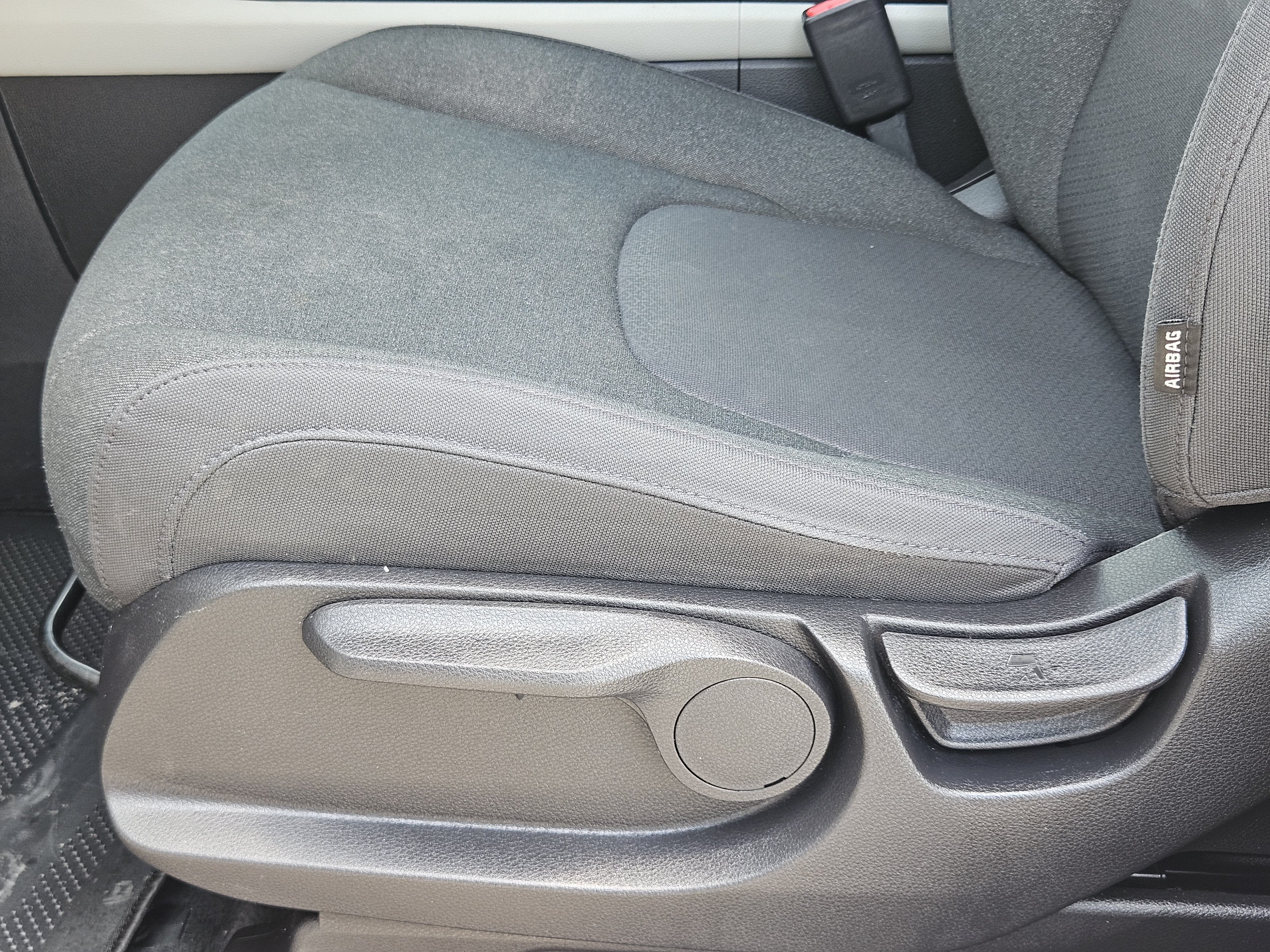 2022 Kia Carnival MPV LX
