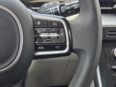 2022 Kia Carnival MPV LX