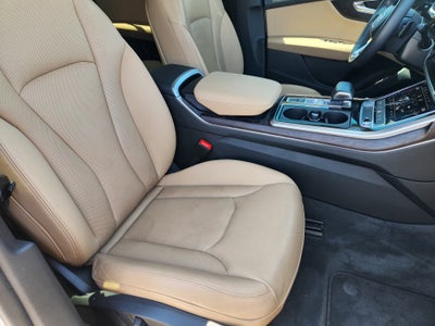 2019 Audi Q8 55 Premium