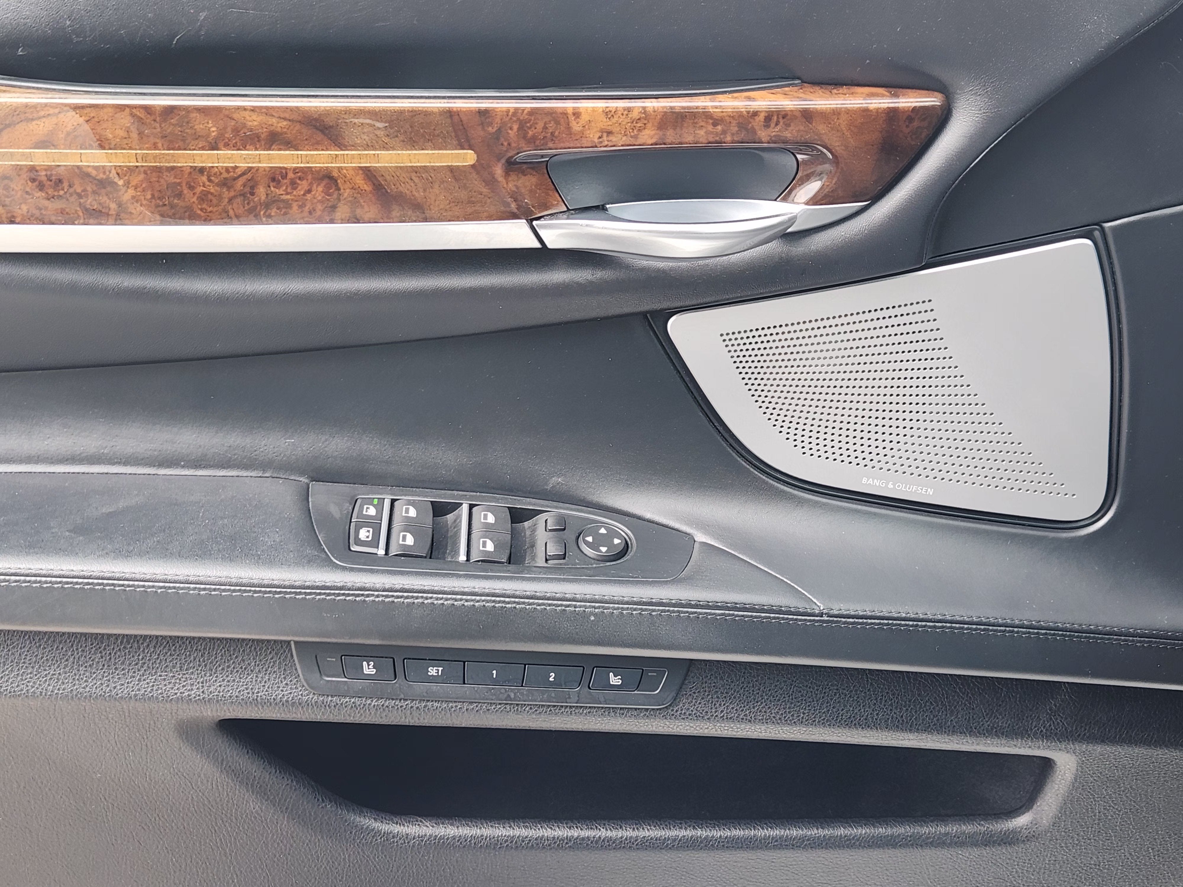 2015 BMW 750Li 750Li