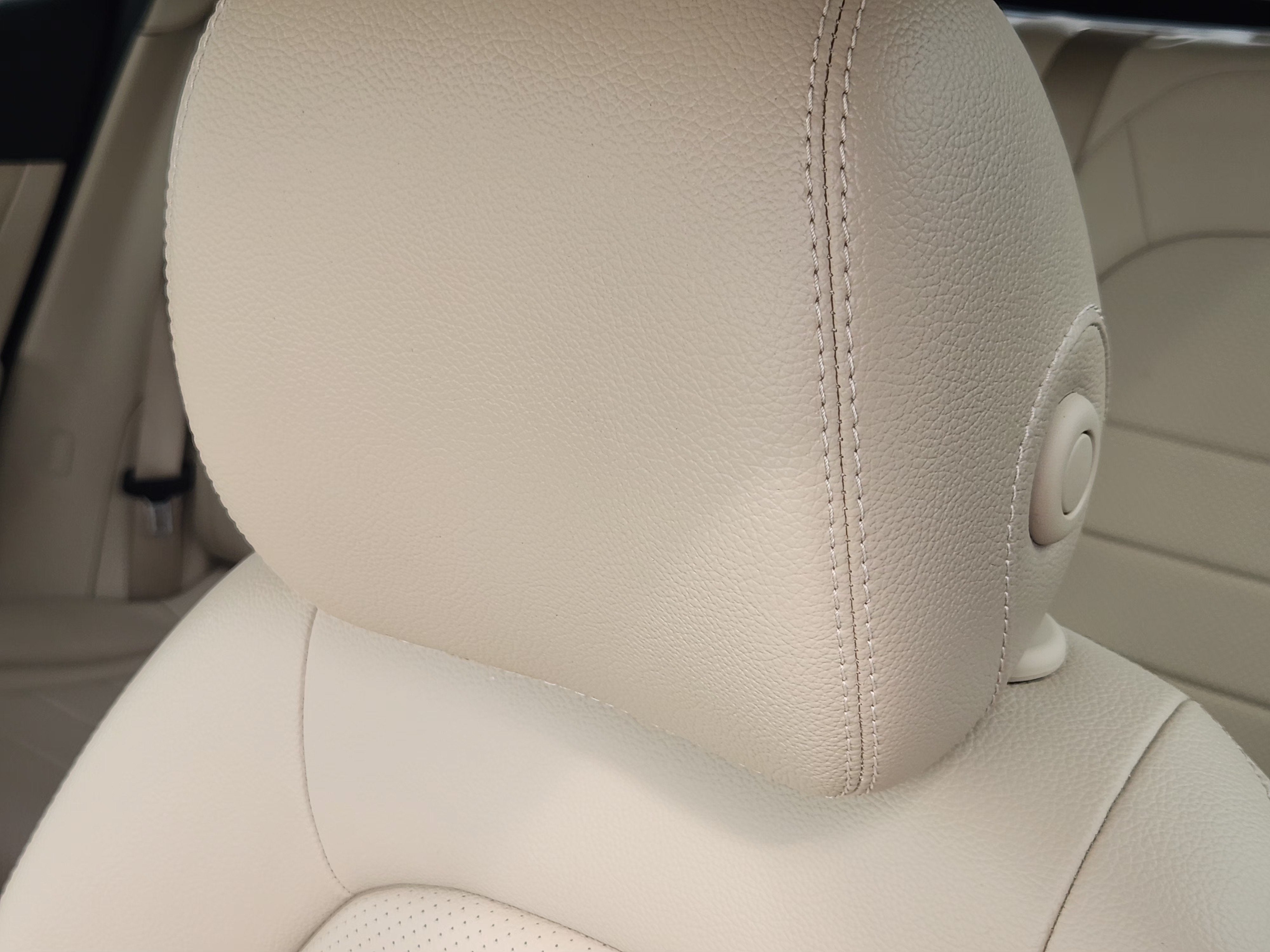 2019 Mercedes-Benz GLC 300 GLC 300