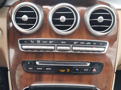 2019 Mercedes-Benz GLC 300 GLC 300