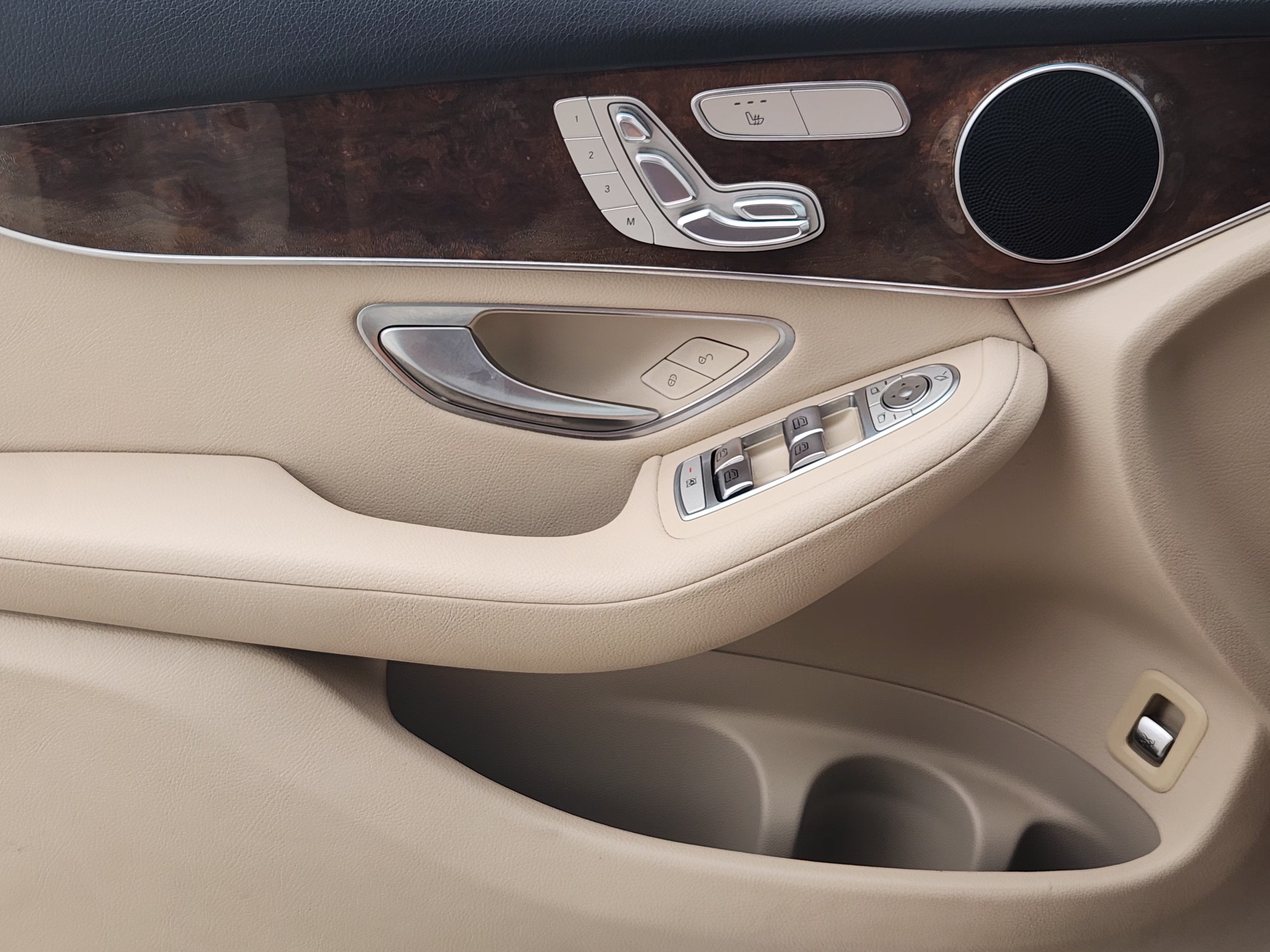 2019 Mercedes-Benz GLC 300 GLC 300