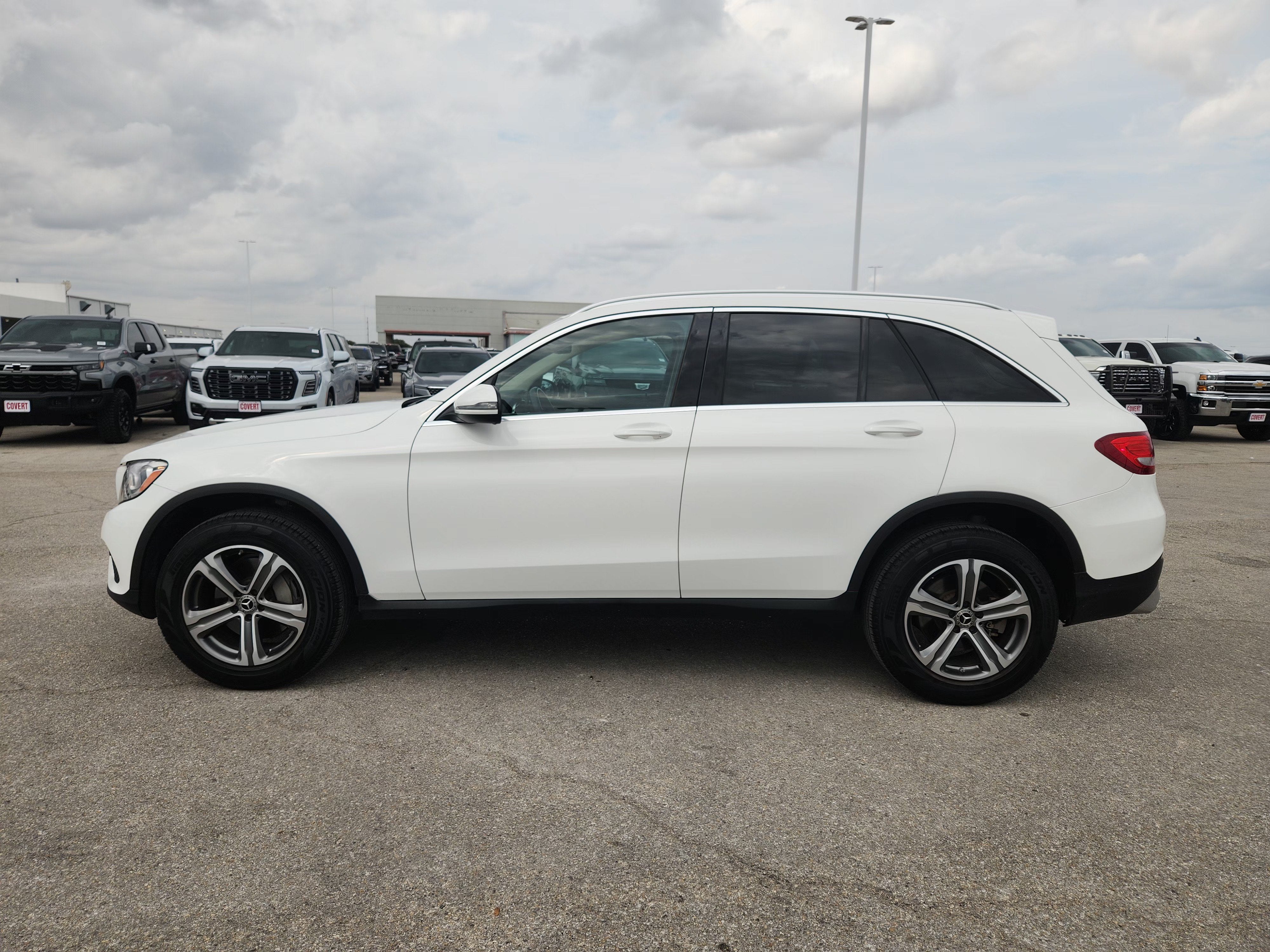 2019 Mercedes-Benz GLC 300 GLC 300