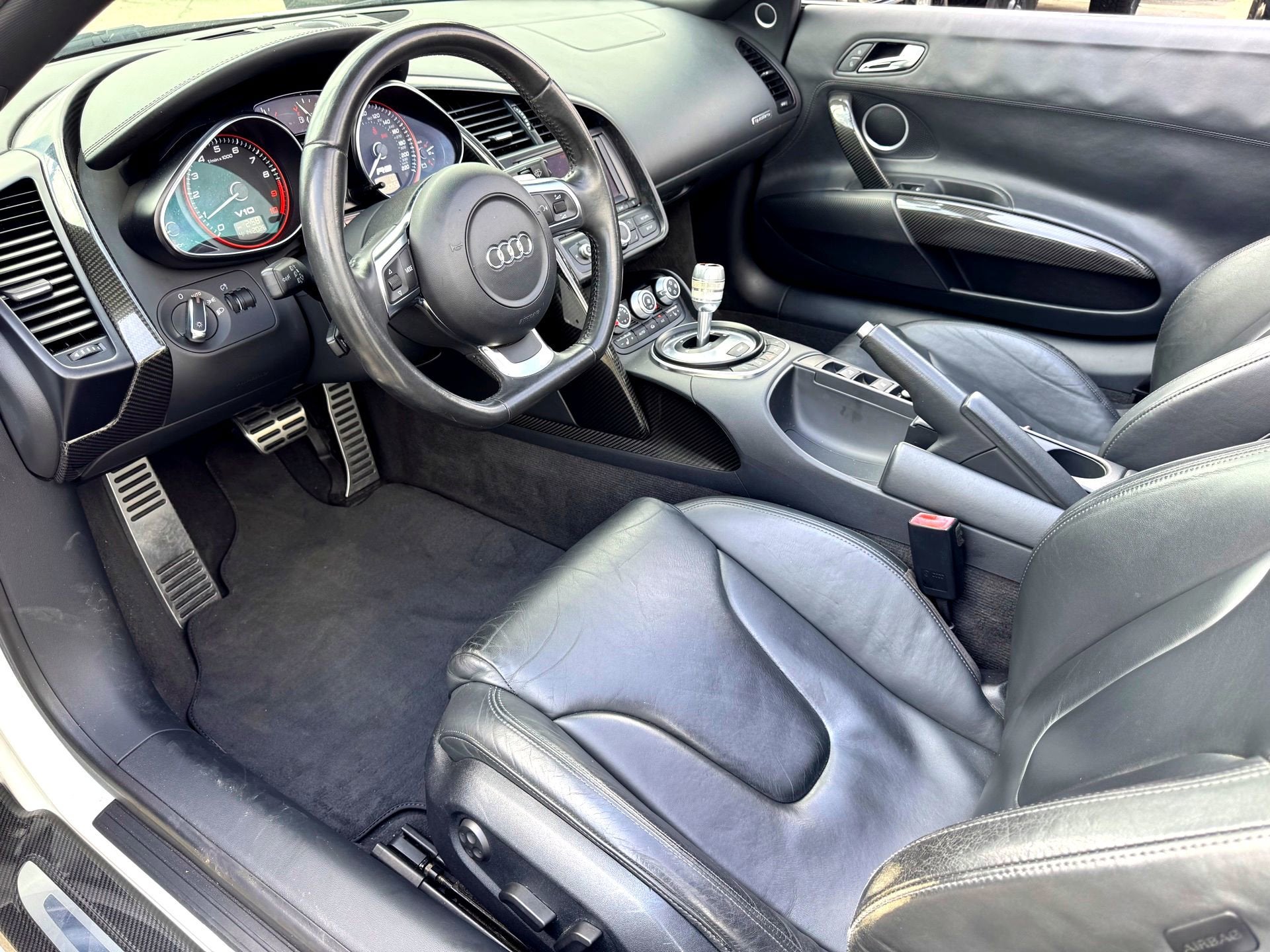 2011 Audi R8 5.2L