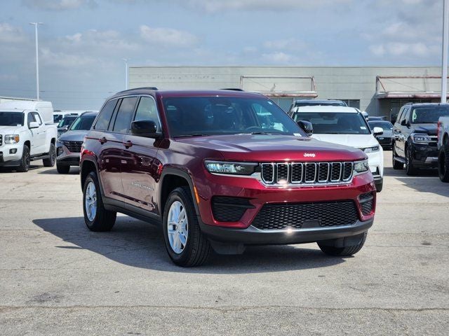 2025 Jeep Grand Cherokee Laredo X