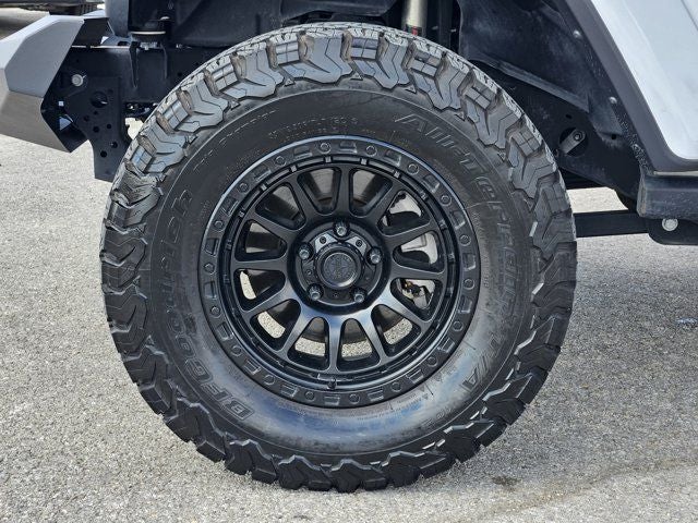 2025 Jeep Gladiator High Tide