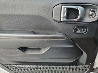 2025 Jeep Gladiator High Tide