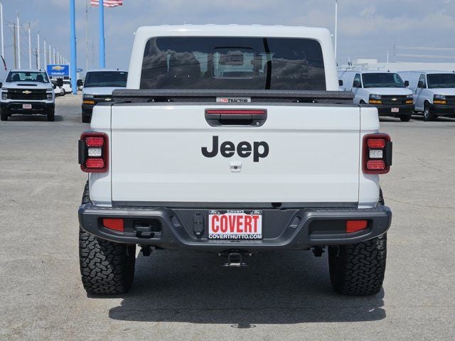 2025 Jeep Gladiator High Tide
