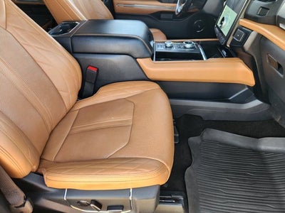 2022 Ford Expedition Platinum