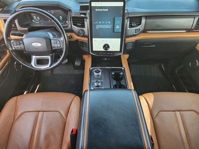 2022 Ford Expedition Platinum