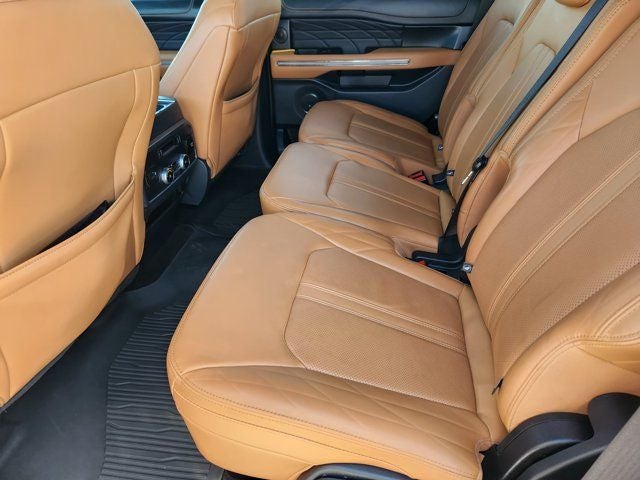 2022 Ford Expedition Platinum