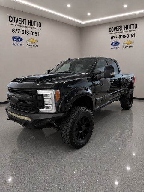 2019 Ford F-250SD Lariat Black Ops