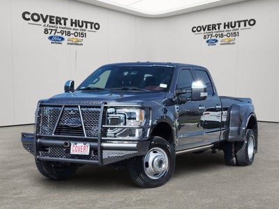 2022 Ford F-350SD Platinum