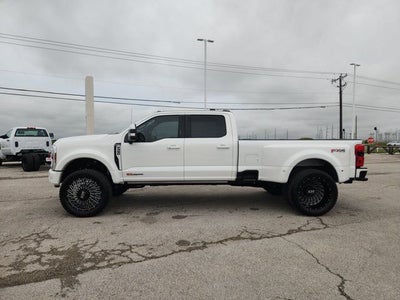 2026 Ford F-450SD Platinum DRW