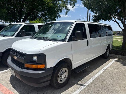 2017 Chevrolet Express 3500 LS Passenger