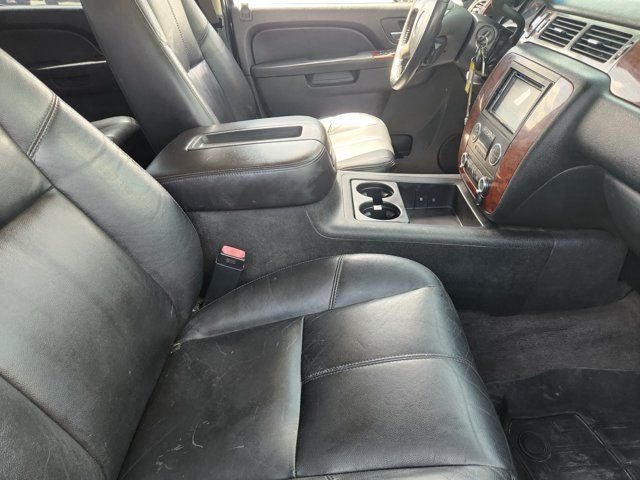 2011 Chevrolet Silverado 3500HD LTZ DRW