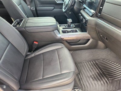 2025 Chevrolet Silverado 1500 LTZ