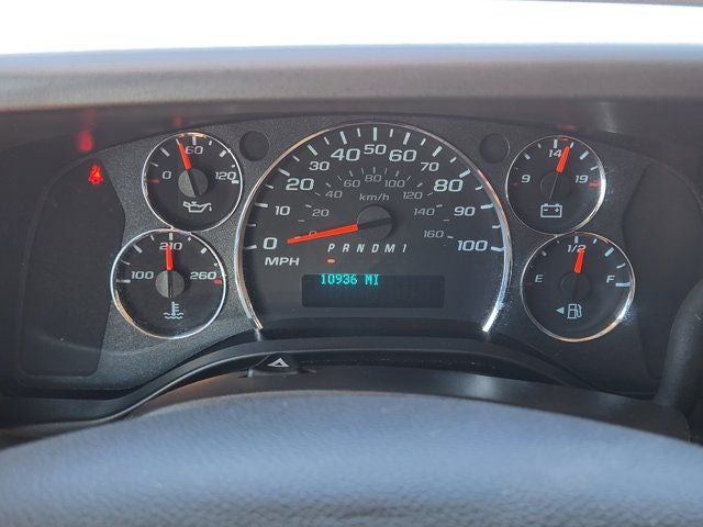 2025 Chevrolet Express 2500 Work Van Cargo