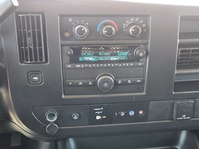 2025 Chevrolet Express 2500 Work Van Cargo