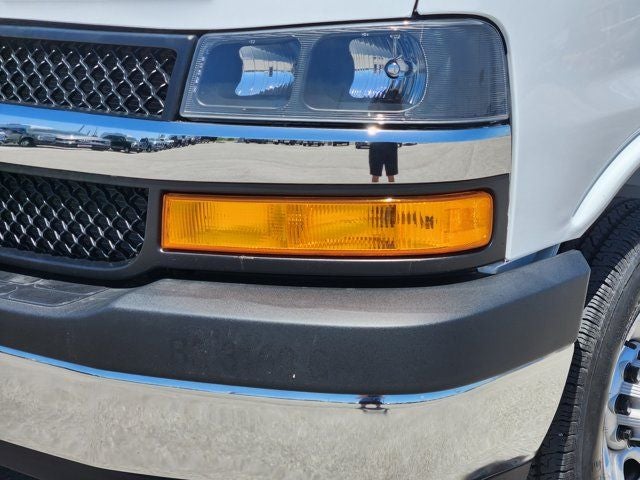 2025 Chevrolet Express 2500 Work Van Cargo