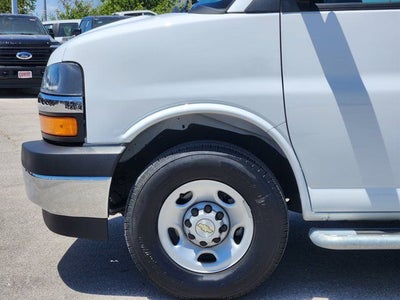 2025 Chevrolet Express 2500 Work Van Cargo