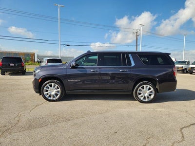 2022 Chevrolet Suburban High Country