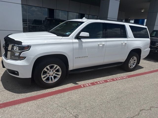 2020 Chevrolet Suburban 4WD 1500 LT's photo