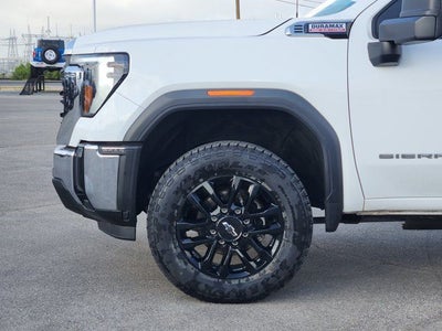 2024 GMC Sierra 2500HD Pro