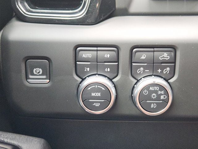 2025 GMC Sierra 2500HD AT4X