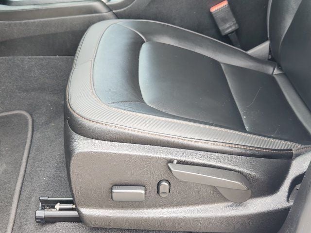 2022 GMC Canyon AT4 w/Leather