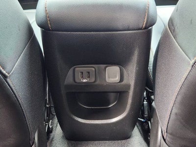 2022 GMC Canyon AT4 w/Leather