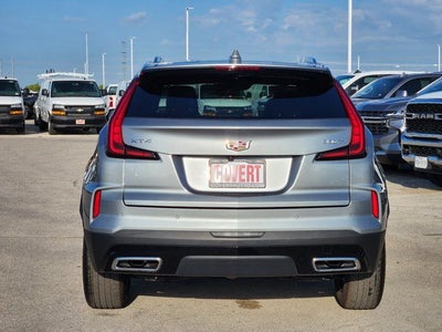 2025 Cadillac XT4 Premium Luxury