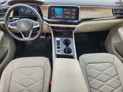 2025 Volkswagen Atlas 2.0T SE