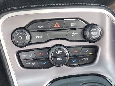 2022 Dodge Challenger SXT