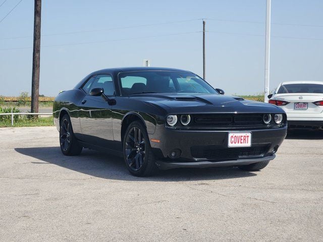2022 Dodge Challenger SXT