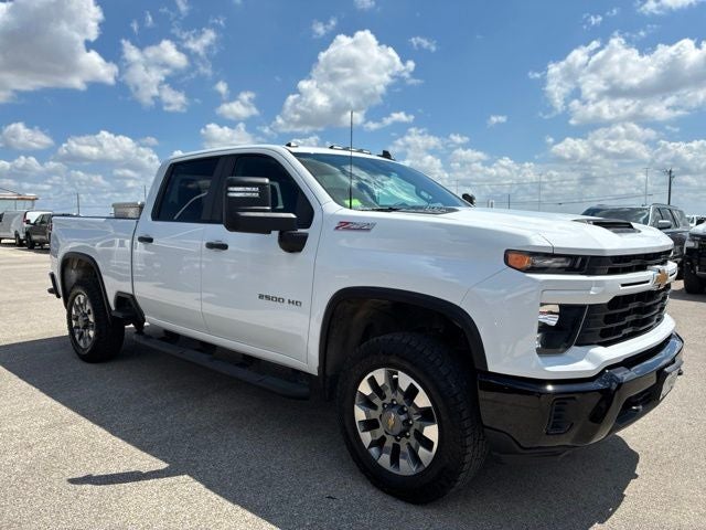2024 Chevrolet Silverado 2500HD Custom