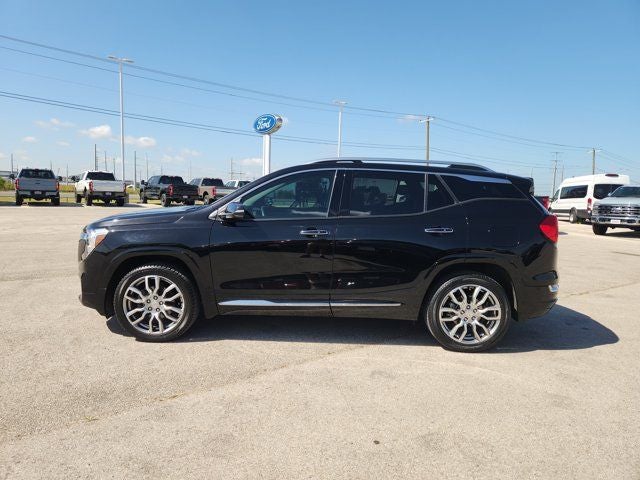 2023 GMC Terrain Denali